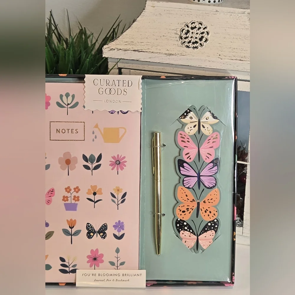 Stationary Gift Set - Notebook, Bookmarker & Pen - Picture 3 of 4